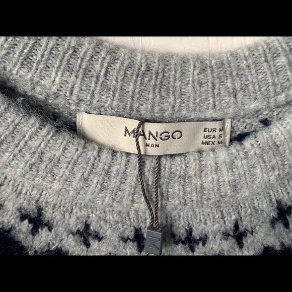 Sweater - Picture 4 of 5